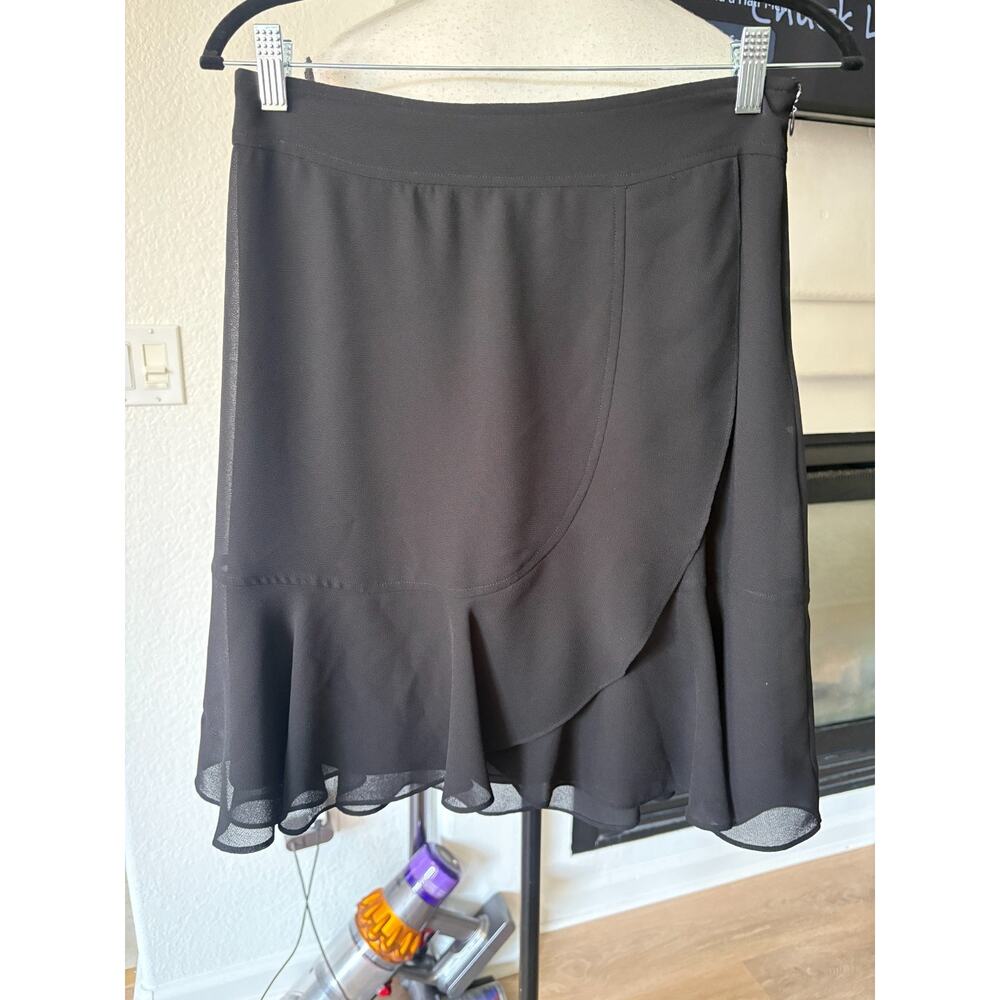 Dress Barn Collection Bkack Chiffon Ruffle Trim Skirt Size 6